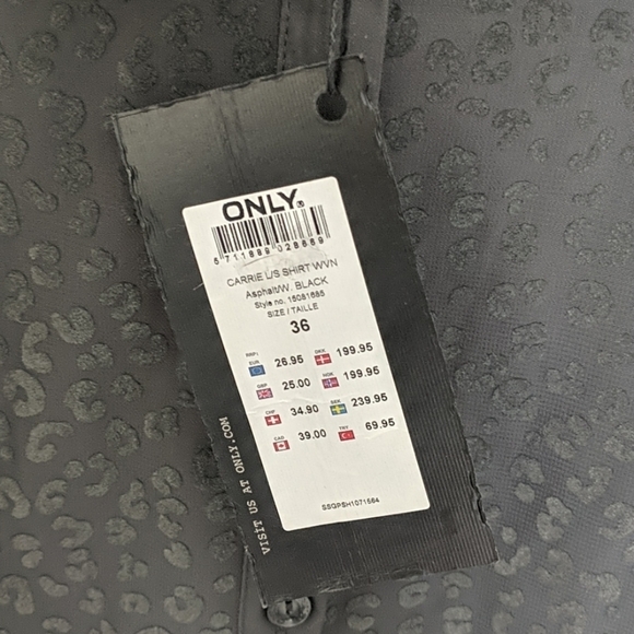 ONLY Carrie Long Sleeve Grey Animal Print Blouse Size 6 - Picture 2 of 5